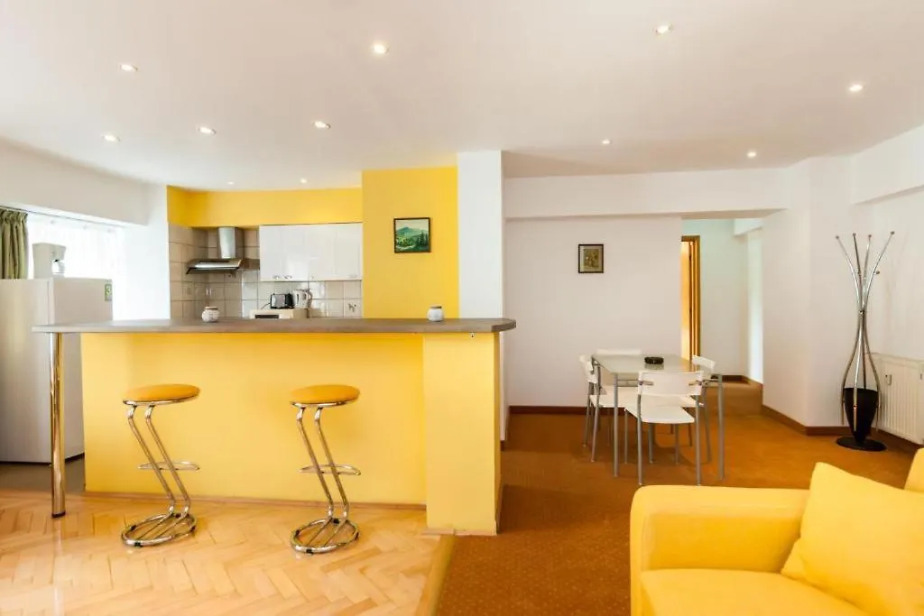 Yellow Apartment - City Central Bucharest